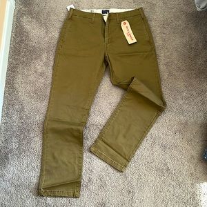 Levi’s khaki chino pants